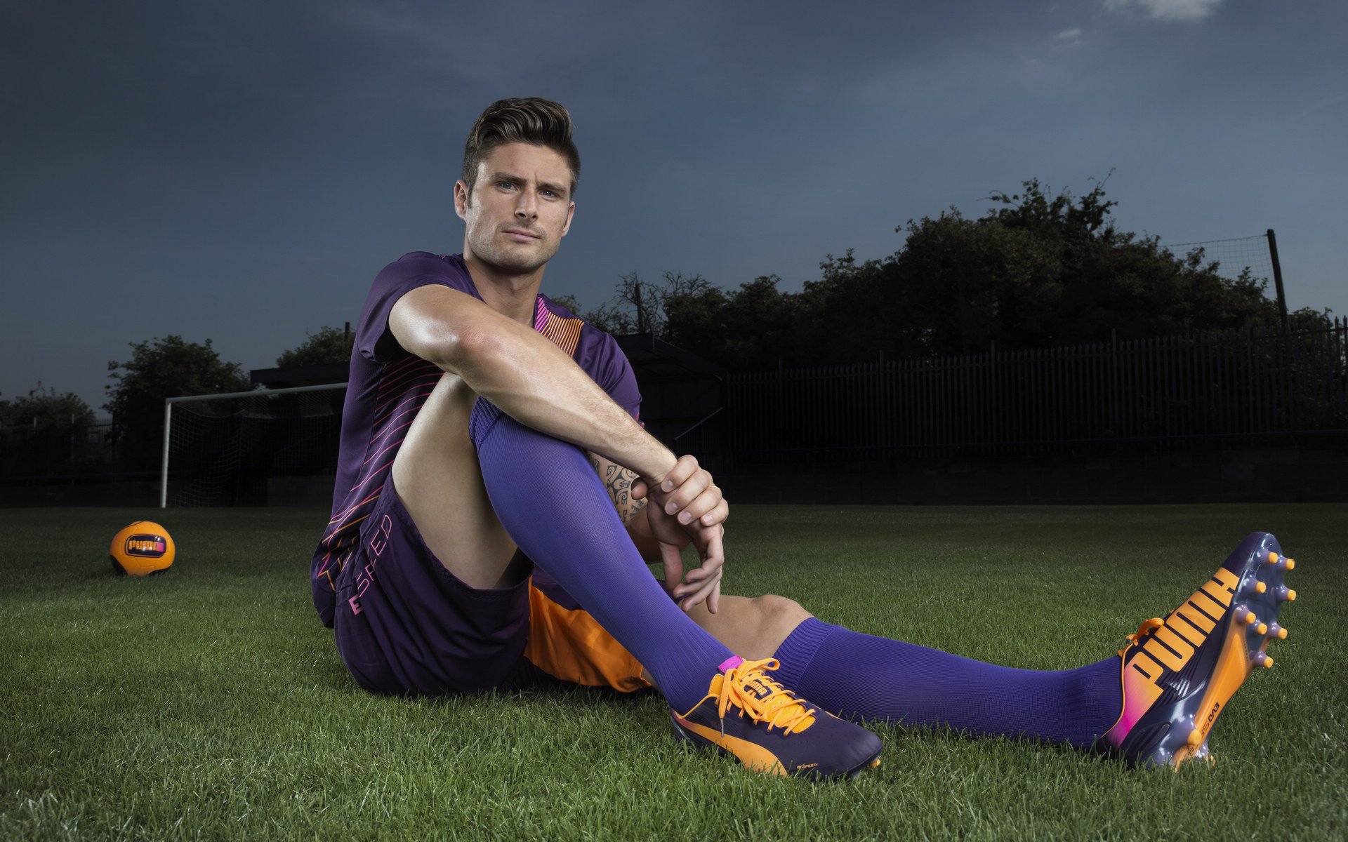 哈利伯顿单骑破山西,雄鹿团队火力全开,一场美式节奏对晋江旋风的降维打击